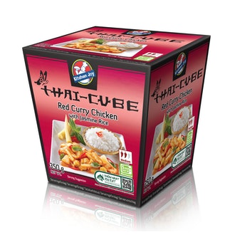 350g Kitchen Joy Thai-Cube Red Curry -kanaa ja  jasmiiniriisiä, pakasteateria